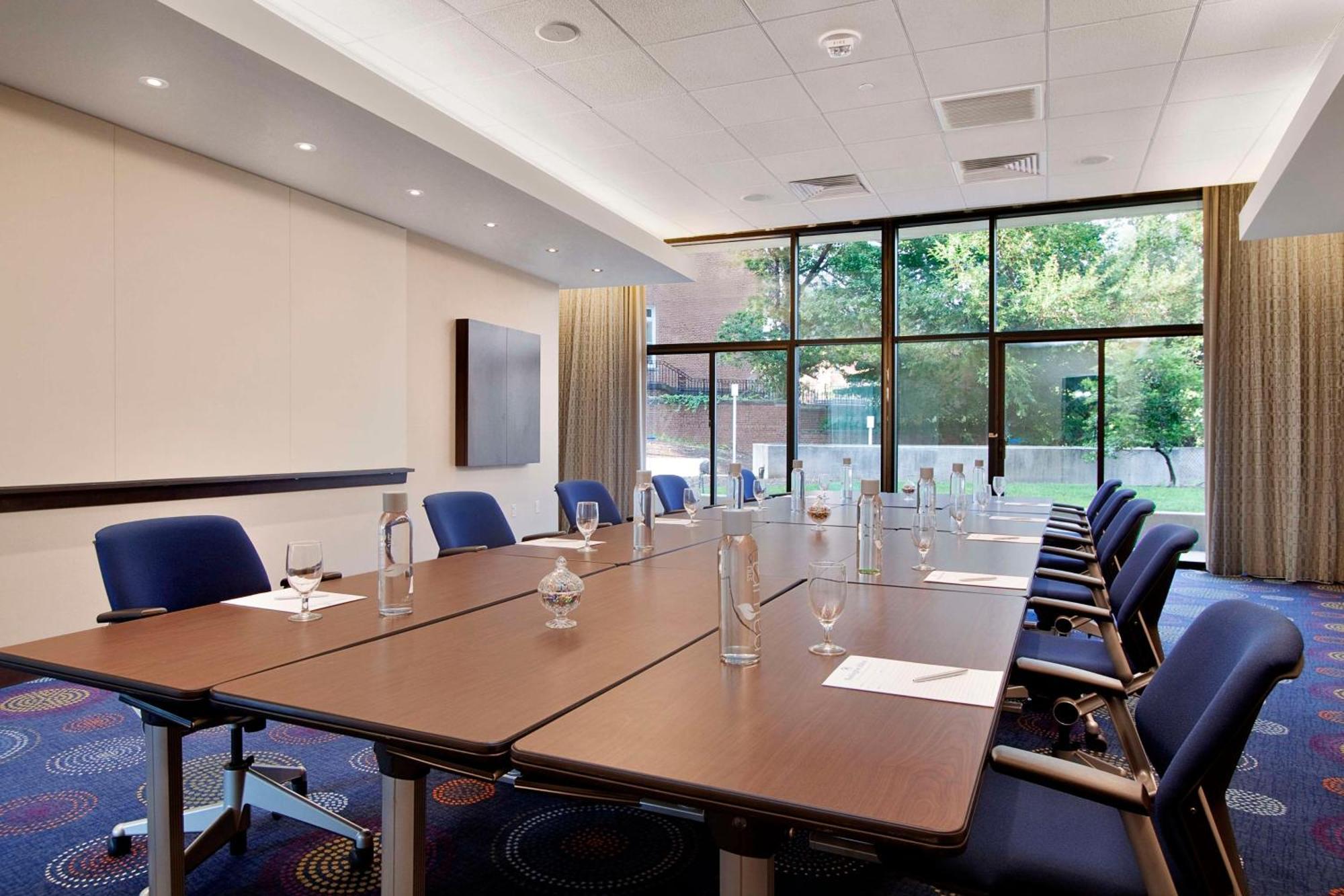 מלון Washington Hilton מראה חיצוני תמונה